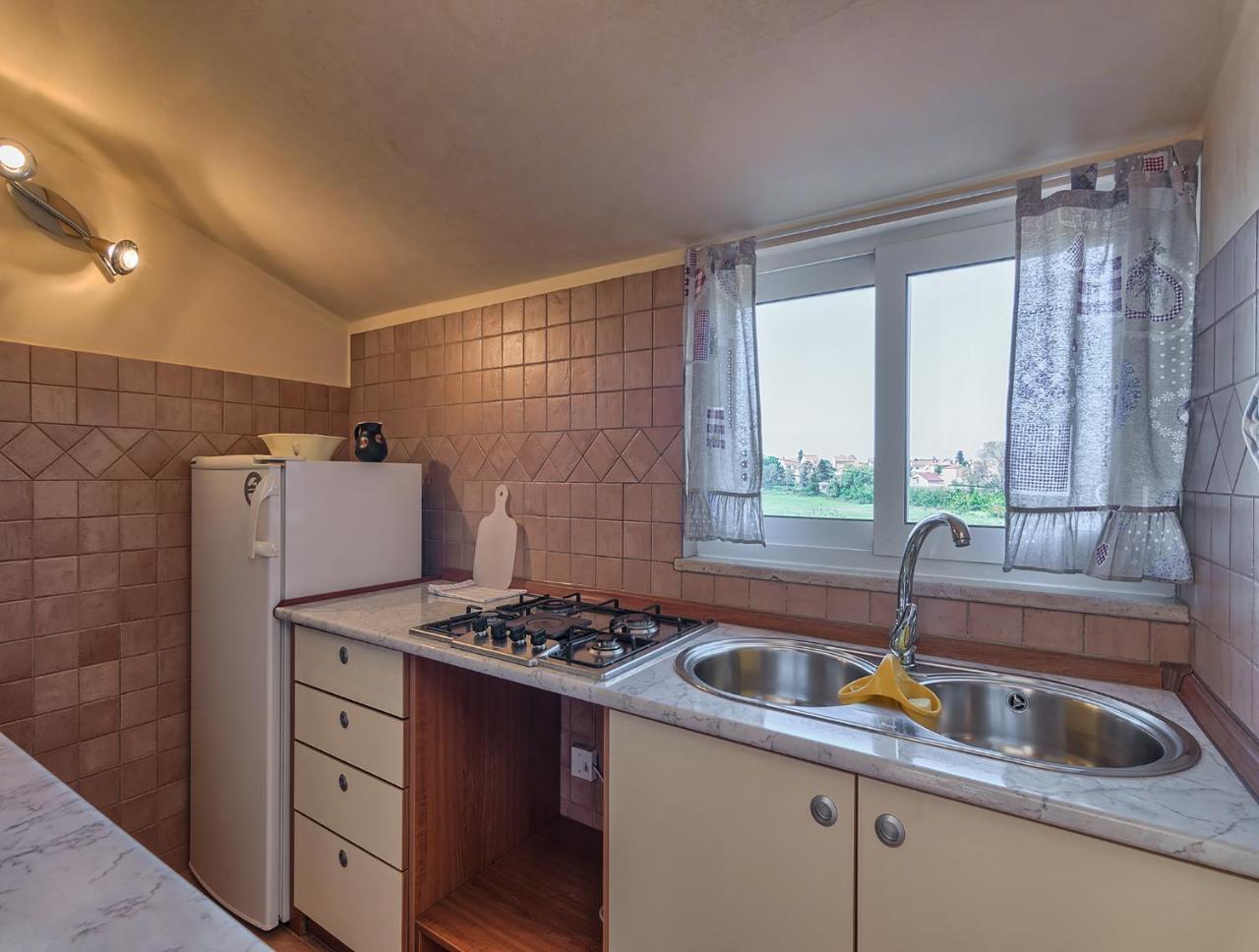Jendrusa Apartment Fažana Exteriör bild